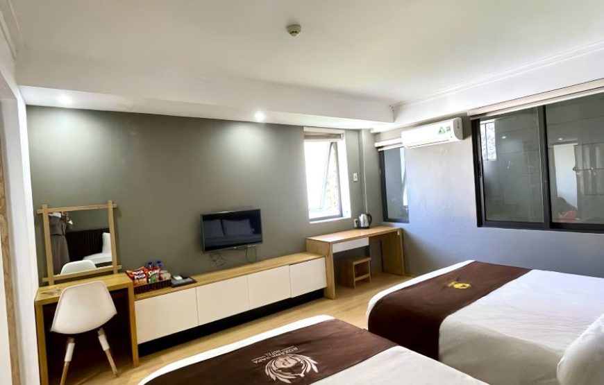 Triple Room – Roxana Hotel